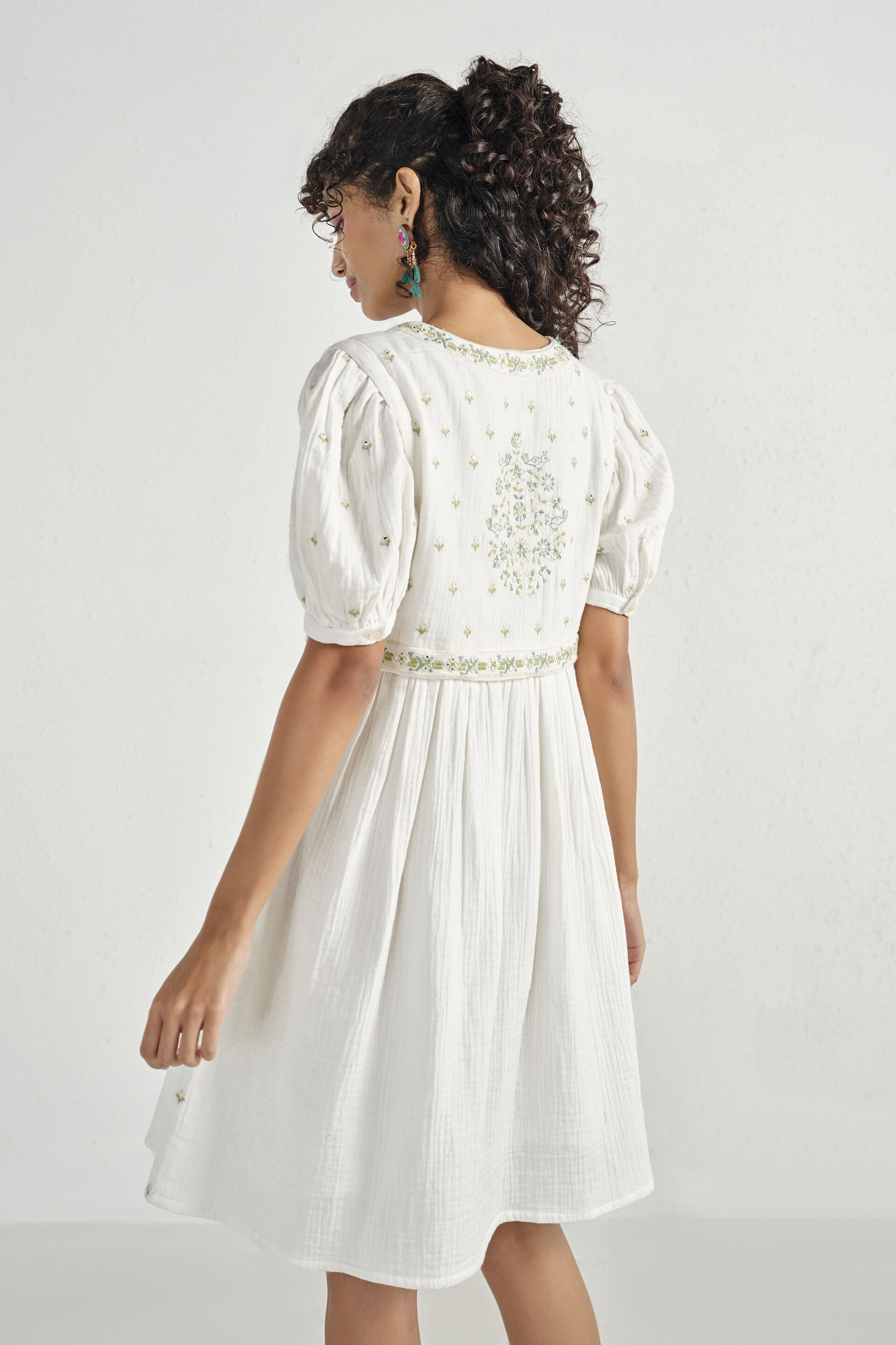 Ayra Embroidered Short Flared Dress, White, image 6